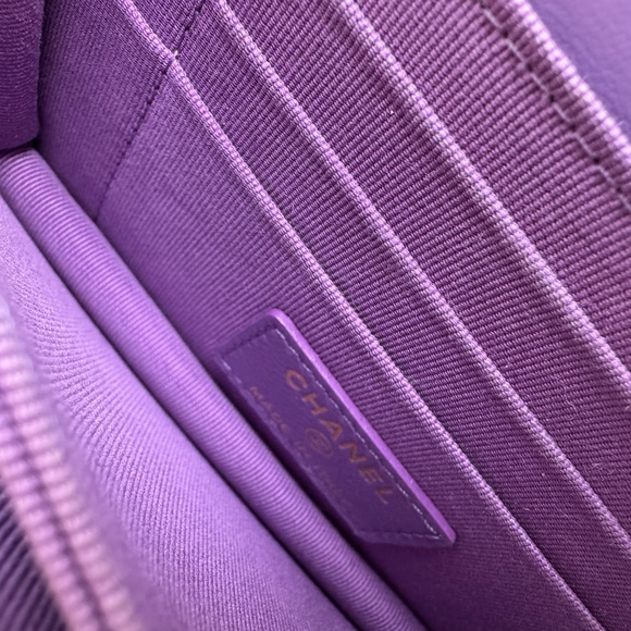 Purple Chanel Wallet on Chain - Picture 10 of 12